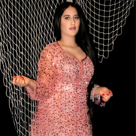 Radiant Rose Pink Sequin Kaftan – A Statement of Elegance