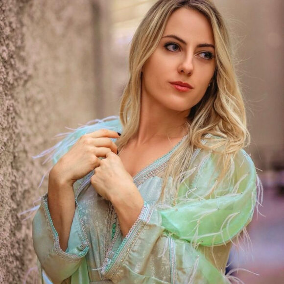 Ethereal Mint Green Feathered Kaftan – A Dreamy Elegance