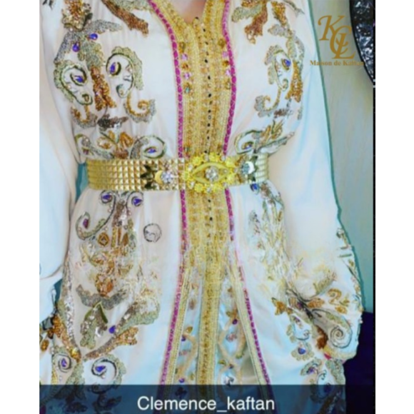 Exquisite Handcrafted Moroccan Kaftan – A Timeless Elegance